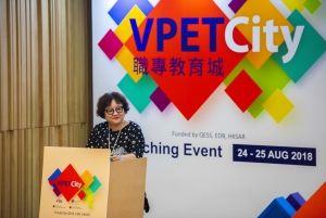 VTC執行幹事尤曾家麗表示，以科技增潤學習有助提高學習效率，是21世紀職業專才教育的重要趨勢之一。