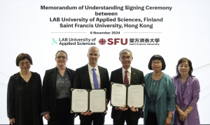 聖方濟各大學（方大）與芬蘭LAB應用科學大學（LAB University of Applied Sciences）於2024年11月6日簽訂合作備忘錄，雙方銳意加強合作，包括向彼此的學生提供更多的學習機會，以及鼓勵教職員的交流，促進兩校的應用學位課程發展。