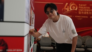 Sharing Guest Performer Mr Yatho WONG.