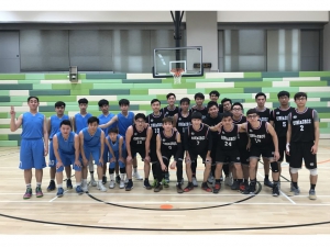 Team of HKIT (jersey in blue) and CIHE/CBCC (jersey in black)