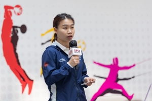前中國香港乒乓球運動員吳‍穎嵐成功入讀方大物理治療學（榮譽）理學士並分享經驗